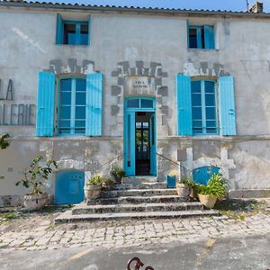 Вилла La Maison Galerie Mornac-sur-Seudre Exterior photo