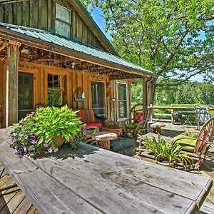 Вилла Private Getaway On 270 Acres With Lake Swim And Canoe Marble Hill Exterior photo