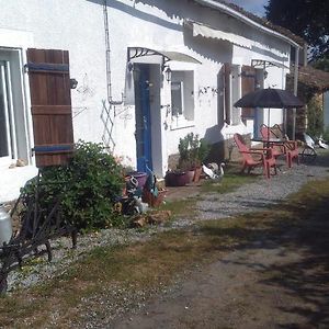 Bed and Breakfast White House Saint-Germier  Exterior photo