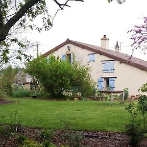 Bed and Breakfast Gite Du Jardin Du Bout Du Ciel Ceron Exterior photo