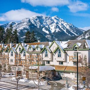 The Rundlestone Lodge Банф Exterior photo