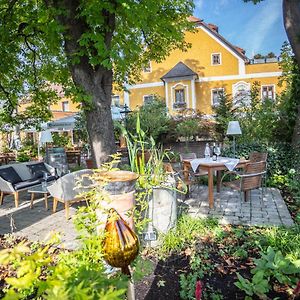 Donauwirt - Hotel Garni Вайсенкирхен-ин-дер-Вахау Exterior photo