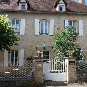 Bed and Breakfast Les Trois Prunelles Saint-Pierre-Toirac Exterior photo