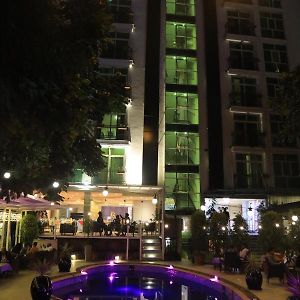 Bonanza Addis Hotel Exterior photo