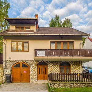 Villa Szilva Vendeghaz Сильвашварад Exterior photo