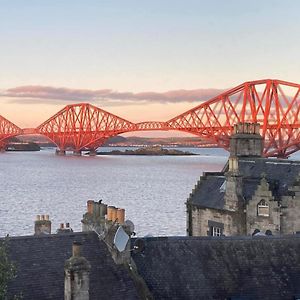 Вилла Forth Reflections Self Catering South Queensferry Exterior photo