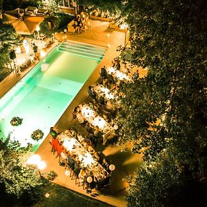 Hotel Milano Pool & Garden Саличе-Терме Exterior photo