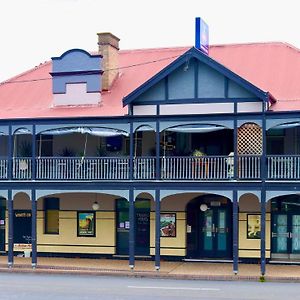 The Commercial Hotel Wallerawang Exterior photo