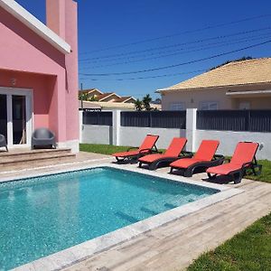 Family Villa Pool & Beach Капарика Exterior photo