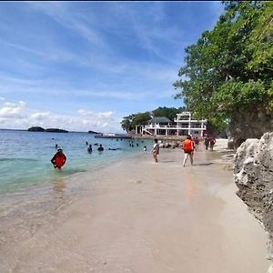 Bed and Breakfast Carribean Transient House Lucap Exterior photo