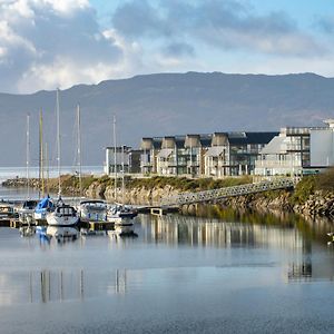 Отель Portavadie Loch Fyne Scotland Exterior photo