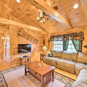 Вилла Charming Cabin With Deck, 10 Min To Bretton Woods! Carroll Exterior photo