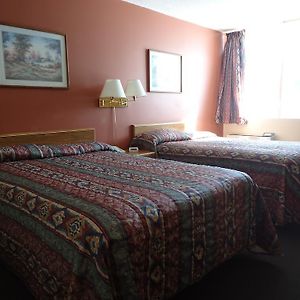 Canadian Motor Hotel Су-Сент-Мари Room photo