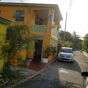 Rio Guesthouses Крайст-Черч Exterior photo
