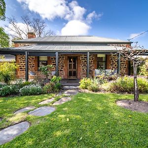 Secret Garden - Luxury Cottage - Giant 85Inch Tv Макларен-Вейл Exterior photo