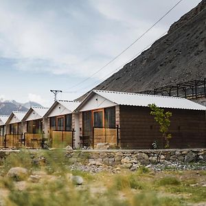 Horizon Resort Attabad Lake Hunza Karimabad  Exterior photo