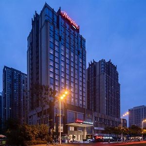 Отель Hampton By Hilton Wenjiang Chengdu Exterior photo
