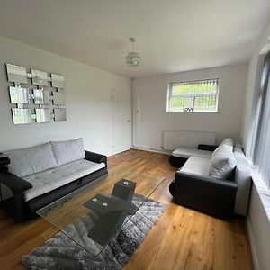 Cosy Home Near Nec, Bhx Bullring & Solihull Бирмингем Exterior photo