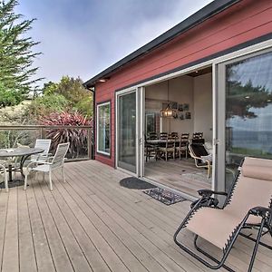 Oceanfront Point Arena House With Lovely Deck! Exterior photo