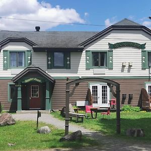 Отель Auberge Du Vieux Foyer Валь-Давид Exterior photo