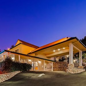 Best Western Cedar Inn & Suites Анджелс-Кэмп Exterior photo