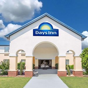 Days Inn By Wyndham Линкольн Exterior photo