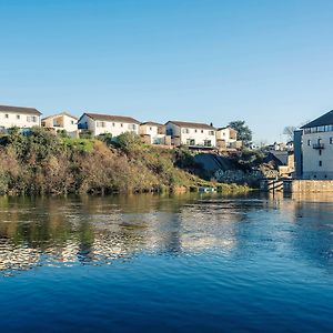 Hotel Mercure Villeneuve Sur Lot Moulin De Madame Exterior photo