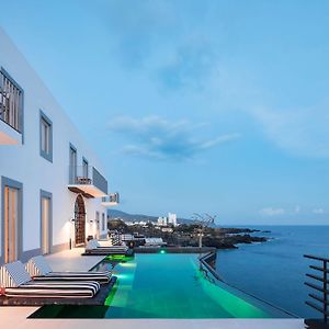 White Exclusive Suites & Villas Лагоа Exterior photo