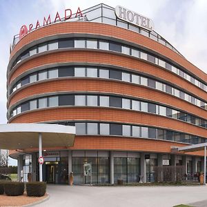 Hotel Ramada Graz Унтерпремстеттен Exterior photo