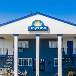 Days Inn By Wyndham Ред-Блафф Exterior photo