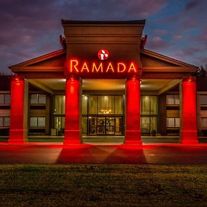 Отель Ramada By Wyndham Тускалуса Exterior photo