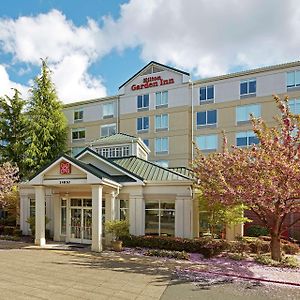 Hilton Garden Inn Portland Лейк-Освего Exterior photo