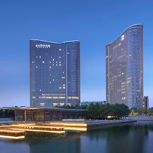 Отель Pullman Wuxi New Lake Exterior photo