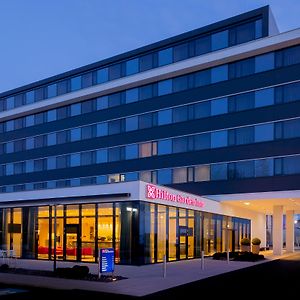 Hilton Garden Inn Винер-Нойштадт Exterior photo