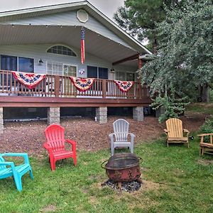 Waterfront Country Club Home With Fire Pit! Шоу-Лоу Exterior photo
