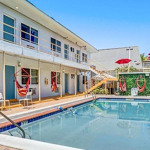 Апартаменты Pool Christmas Getaway Dania Beach 5 Min Walk Exterior photo