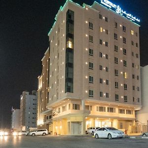 Апартаменты فخامة الضيافة - Dyafa Luxury Эль-Хубар Exterior photo