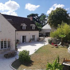 Bed and Breakfast Clos De La Ruche Кур-сюр-Луар Exterior photo