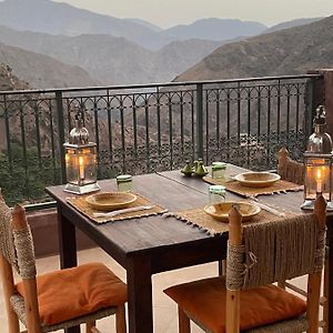 Issouganes N Toubkal Maison D Hotes Oussertek Exterior photo