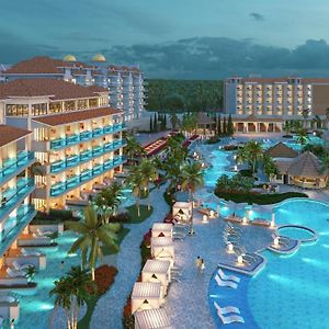 Отель Sandals Dunns River All Inclusive Couples Only Очо-Риос Exterior photo