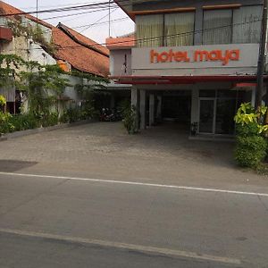 Hotel Maya Тегал Exterior photo