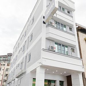 No 9 Hotel-九號文旅 Тайнань Exterior photo