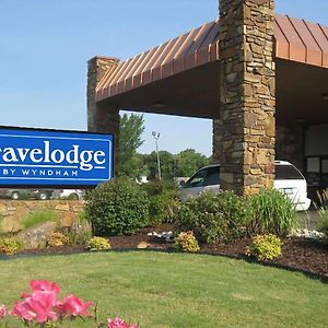 Travelodge By Wyndham Coffeyville Exterior photo