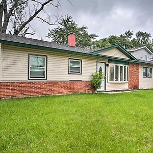 Sauk Village Ranch Home With Yard And Fireplace! Exterior photo