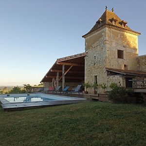 Bed and Breakfast Pigeonnier De Sabaillan Castelnau-d'Arbieu Exterior photo