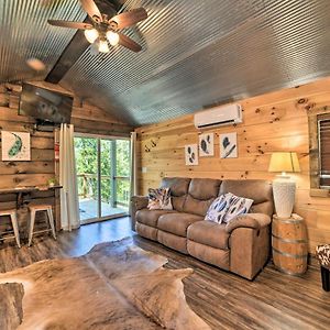 Вилла Rustic Dog-Friendly Cabin With Deck And Fire Pit! Faxon Exterior photo