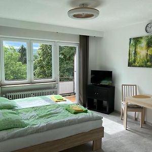 Ruhiges Und Klimatisiertes Apartment Штутгарт Exterior photo