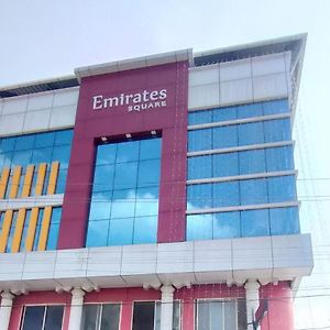 Отель Emirates Residency Pudunagaram Exterior photo