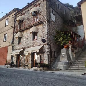 B&B La Fontana Borbone Лаурия Инфериоре Exterior photo