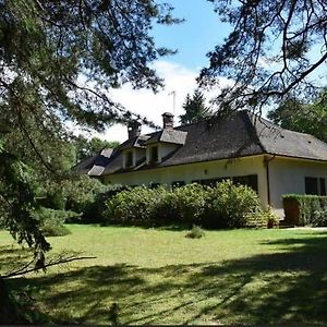 Bed and Breakfast Les Genebruyeres - L'Histoire D'Un Reve Обиньи-сюр-Нер Exterior photo